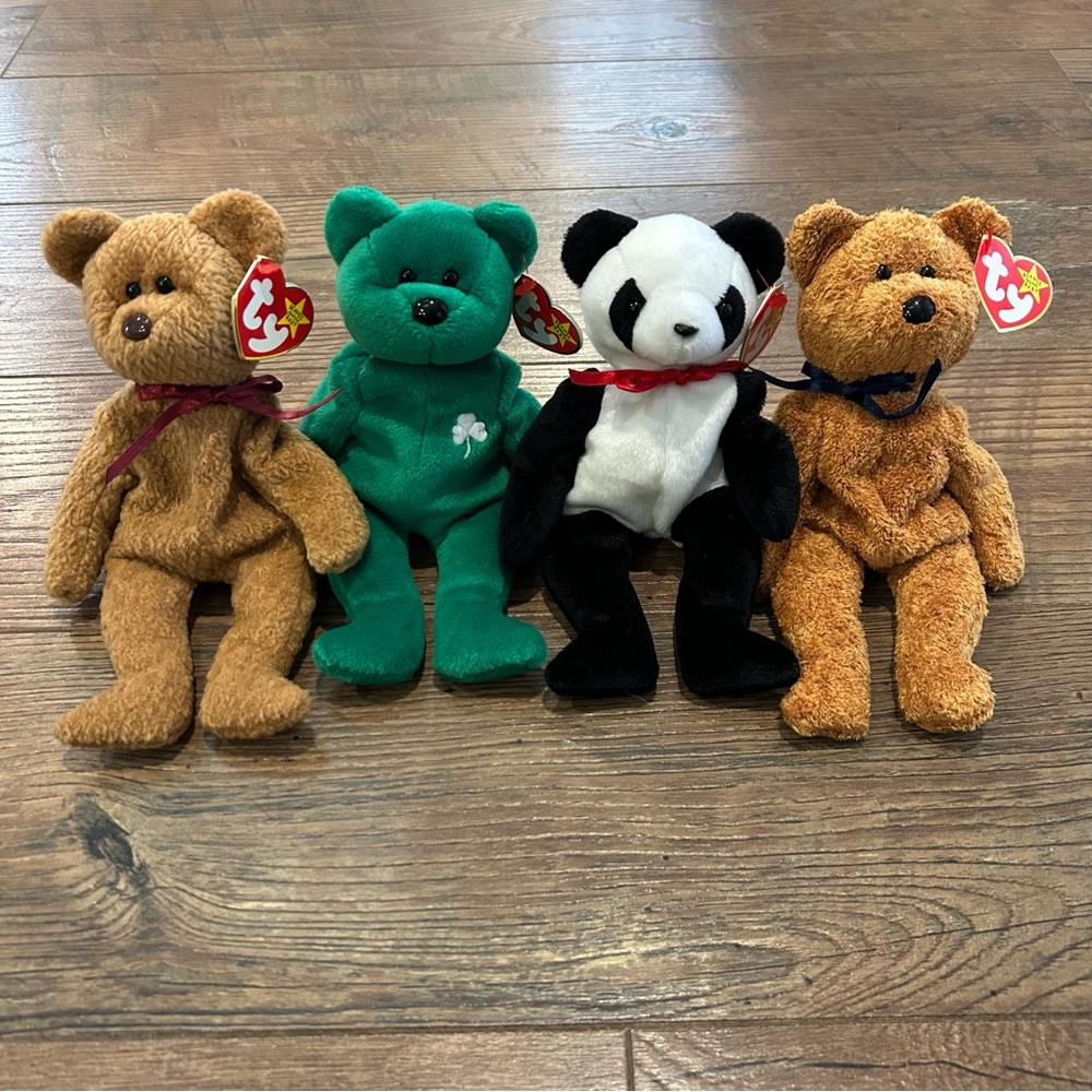 Lot of 4 Ty Beanie Babies Curly, Erin, Fuzz, & Fortune